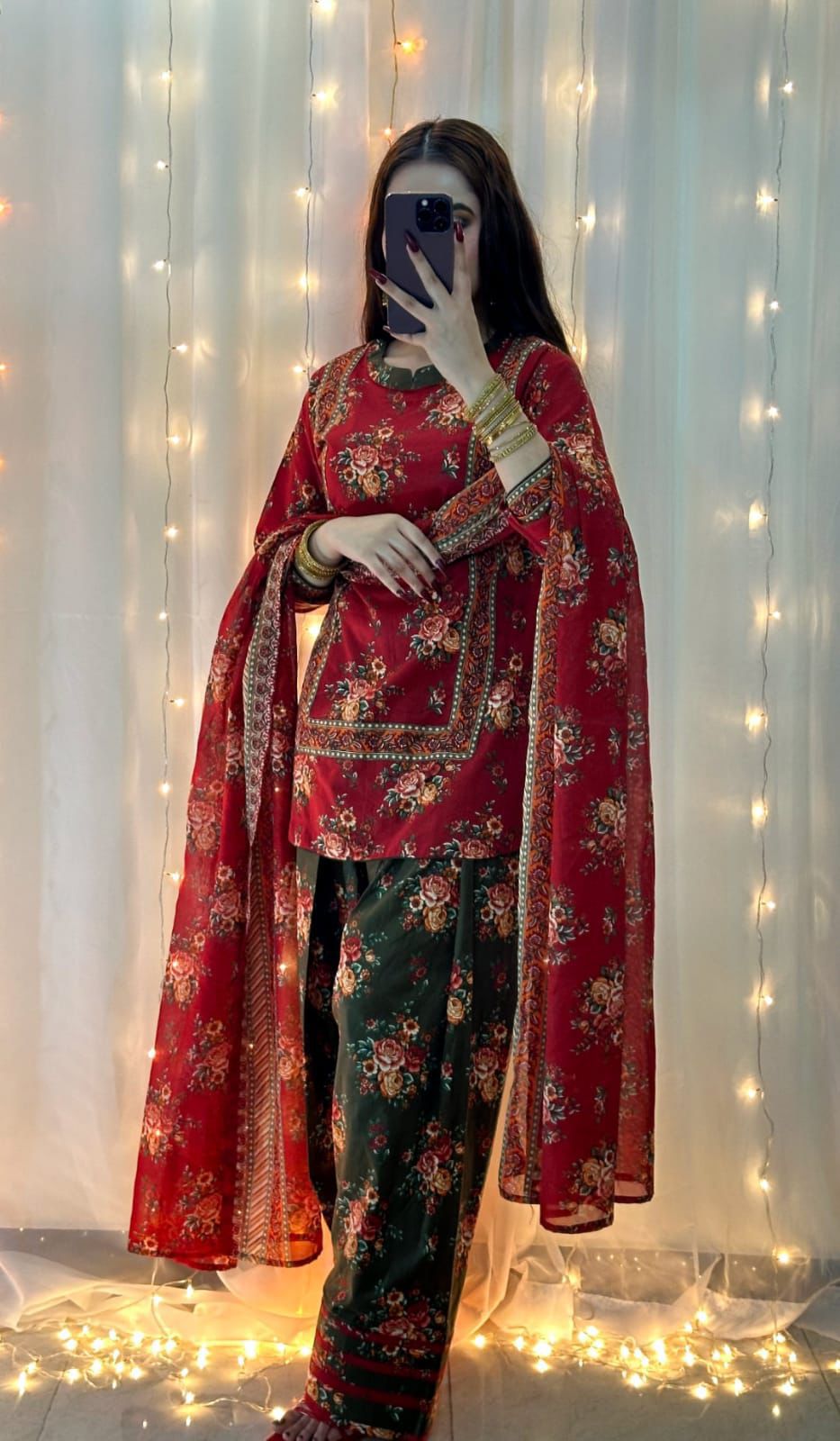 Graceful Look – 3Pc Unstitched Silk Suit with Digital Print Design