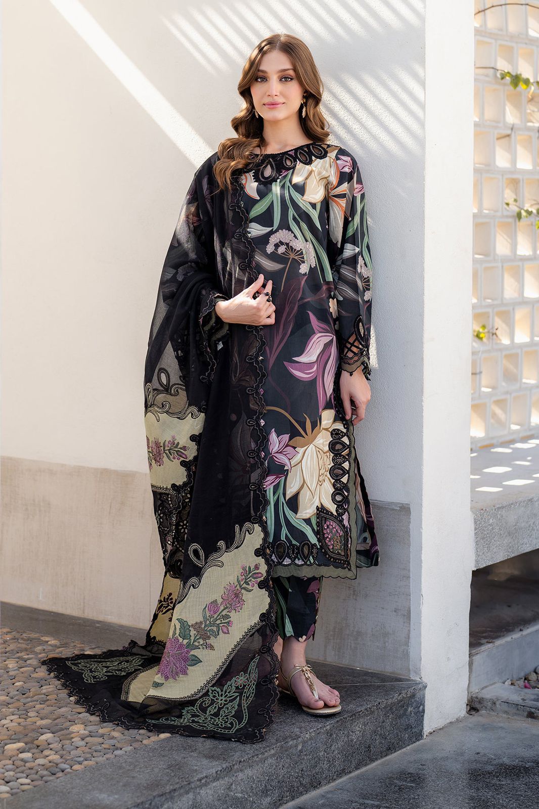 Premium Wear– 3Pc Unstitched Silk Suit Complete with Digital Prints