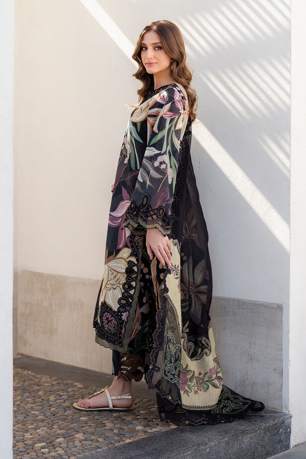 Premium Wear– 3Pc Unstitched Silk Suit Complete with Digital Prints
